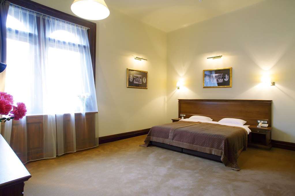 George Hotel Lviv Ruang foto
