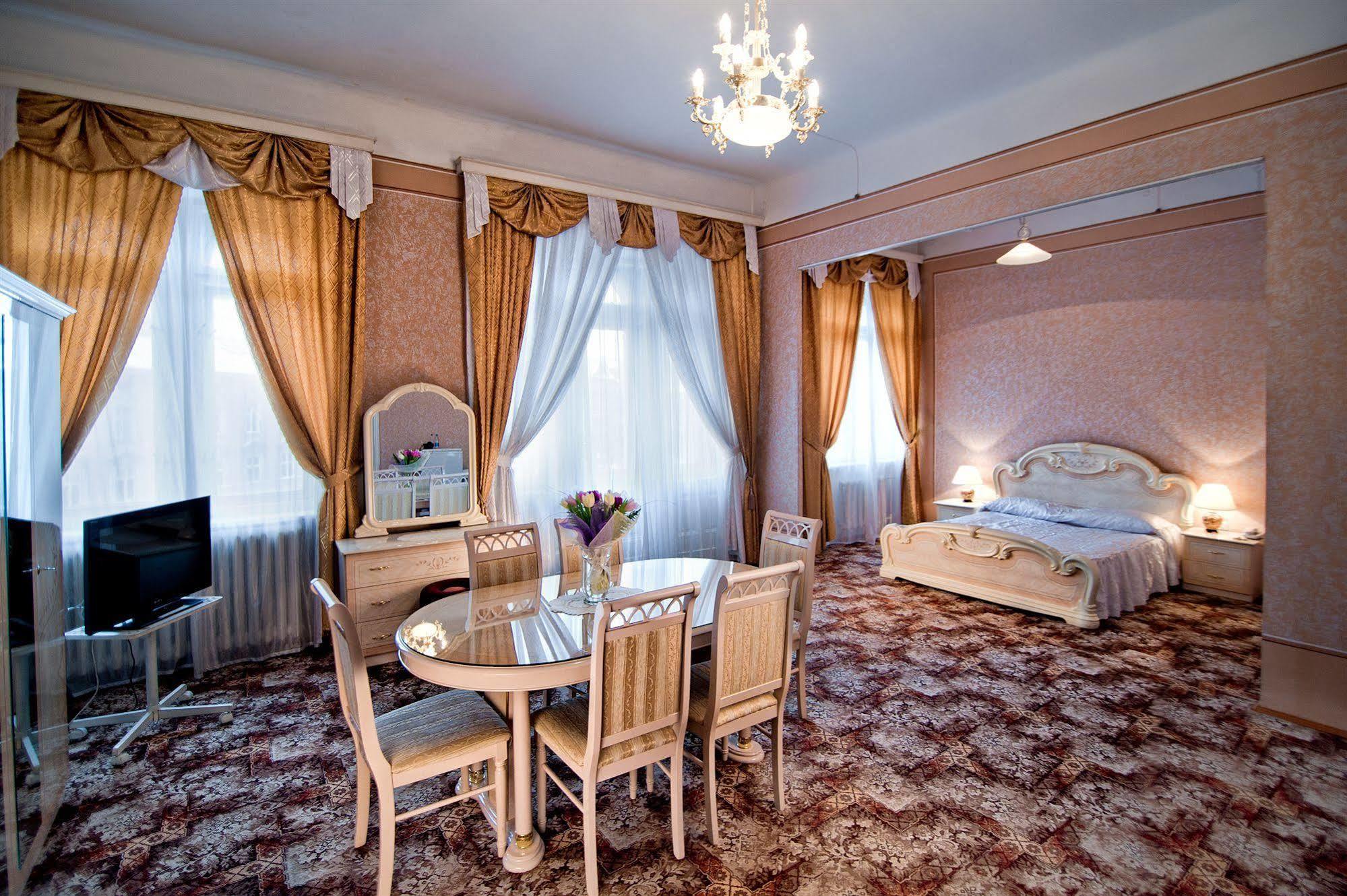 George Hotel Lviv Ruang foto